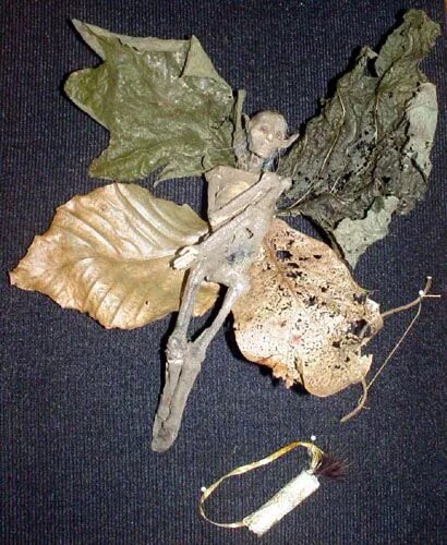 DIY....making a mummy fairy. Love it. I'm making this and putting it in a frame 