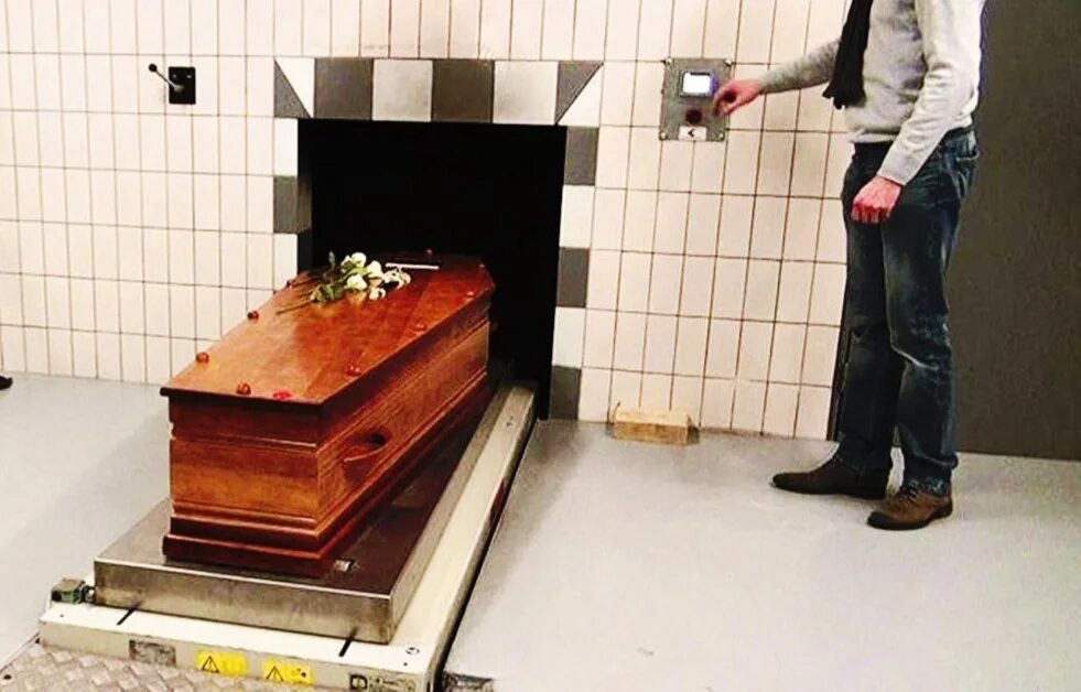 Кремирование умершего. Подгороденка Владивосток крематорий. Крематорий кремирование.