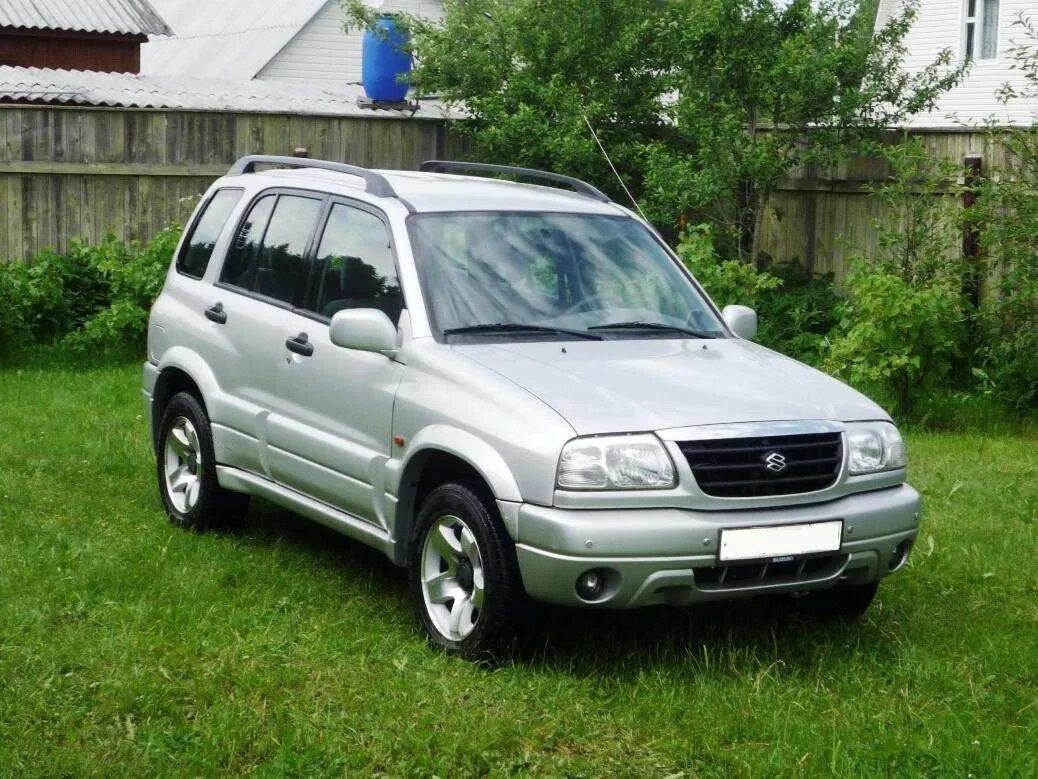 Suzuki grand vitara 2000 год. Suzuki Grand Vitara 2000. Suzuki Grand Vitara 2000 года. Suzuki Grand Vitara 2000г. Цузуки Грант Витара 2000.