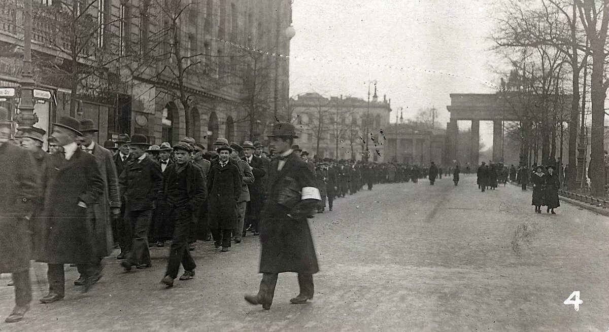 Первый после первого. Германия в 1920-е годы. Germany 1918 после войны. Германия после ПМВ. Германия в 1920 г.