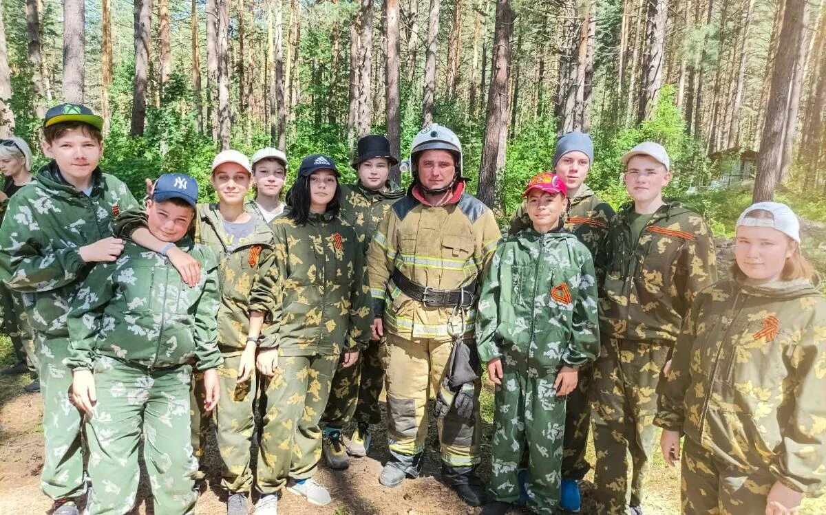 Горно алтайск военные. Лагерь рубеж Манжерок 2022. Военно патриотический лагерь рубеж Алтай. Военно-патриотический лагерь Манжерок. Лагерь военно патриотический Манжерок Майминский район.