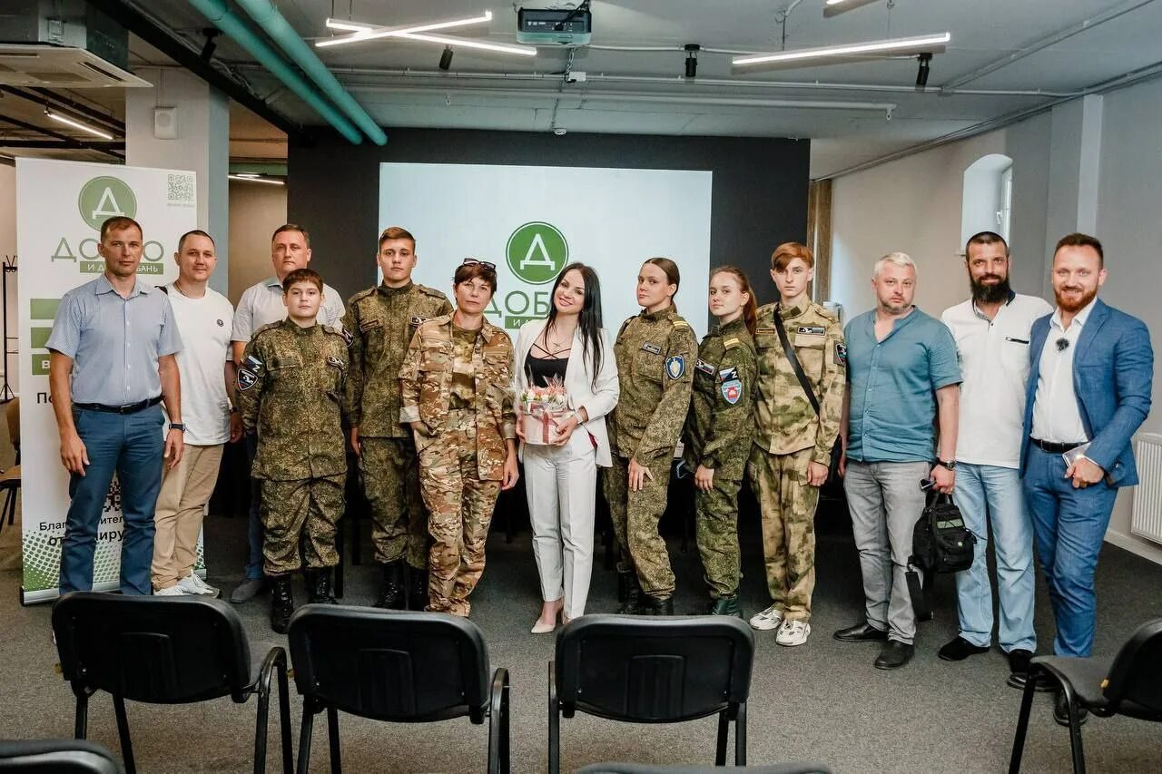 Доброволец сво екатеринбург. Приднестровский добровольцы сво. Иностранные добровольцы на сво. Добровольцы имперцы на сво. Китайские добровольцы на сво.