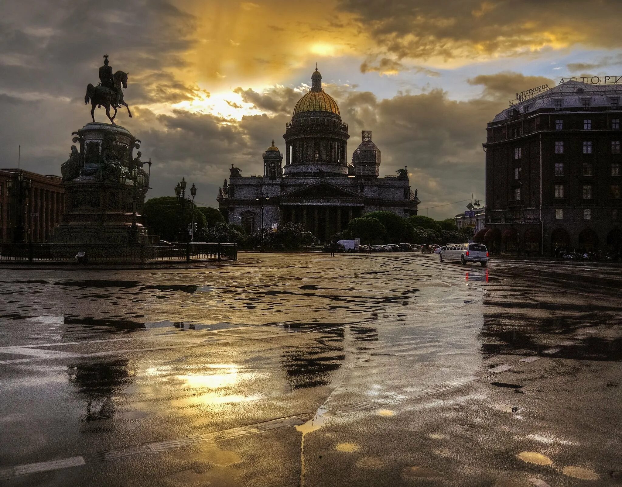 Санкт-Петербург дождь. Дождь в Петербурге. Дождливый Питер. Санкт петербург пасмурно