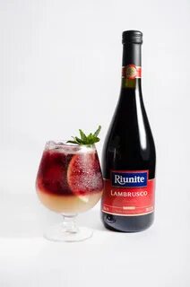 Riunite lambrusco