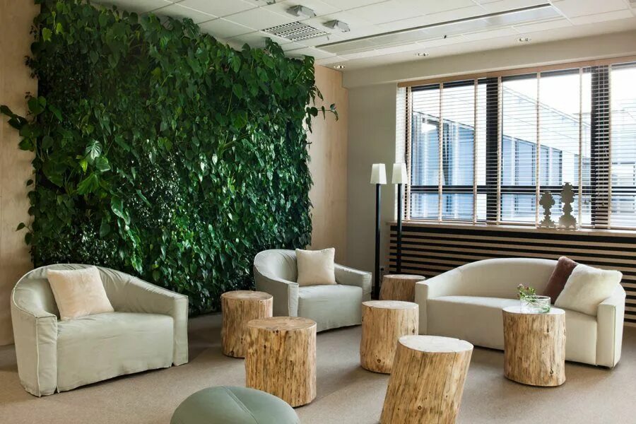 Интерьер ekostil экостиль. Экологичный дизайн. Интерьер зелёный экостиль. Стиль интерьера экостиль. Экостиль в интерьере 2022.