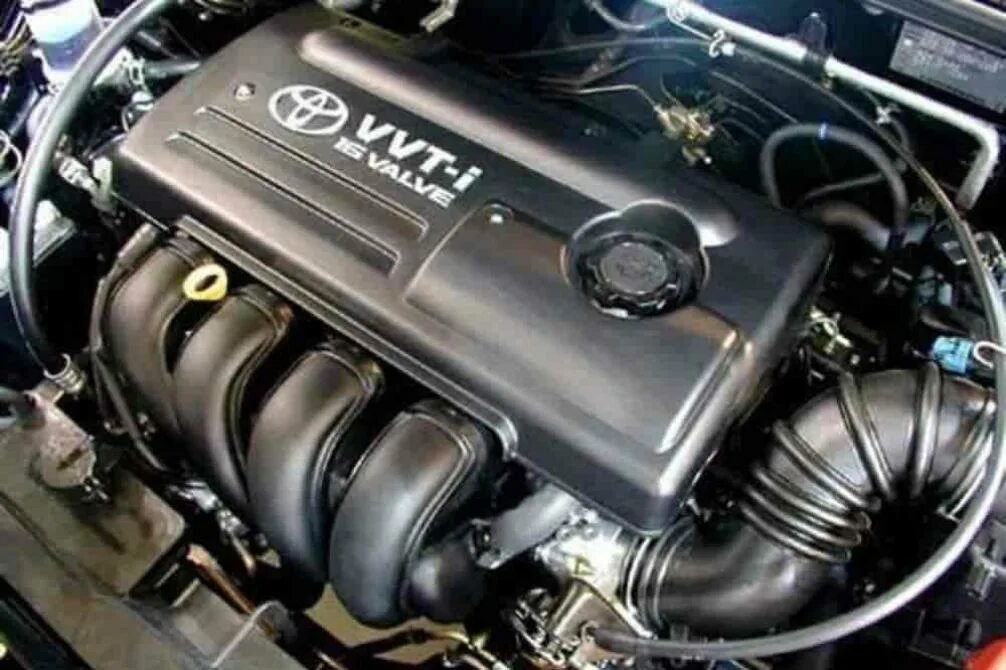 1zz fe тойота. Двигатель тойота 1zz-fe. Двигатель тойота 1. 1zz fe avensis. Двигатель тойота королла 1.