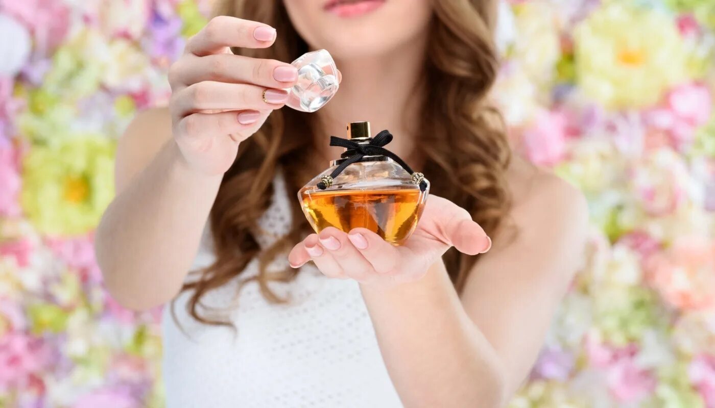 классификация парфюмерии. духи ин лав эйвон. какие запахи по женски. классификация запахов. какие запахи по женски.