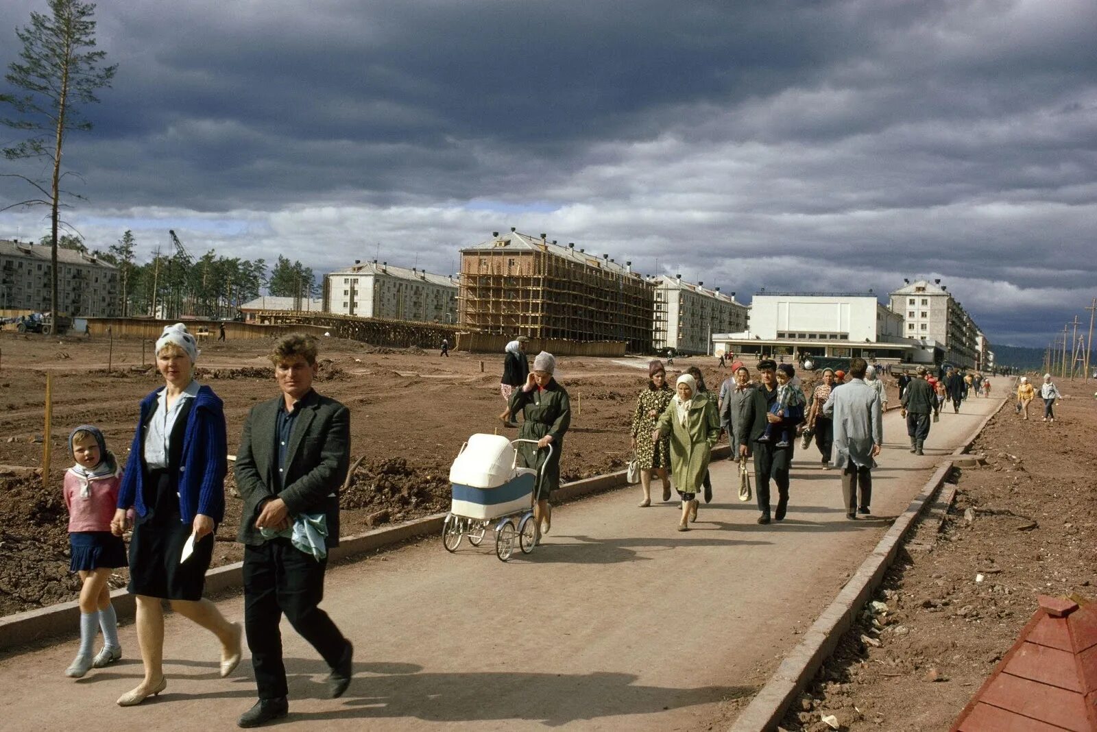 Ссср 70 лет жизни. Братск 80-е. Братск 70-е.