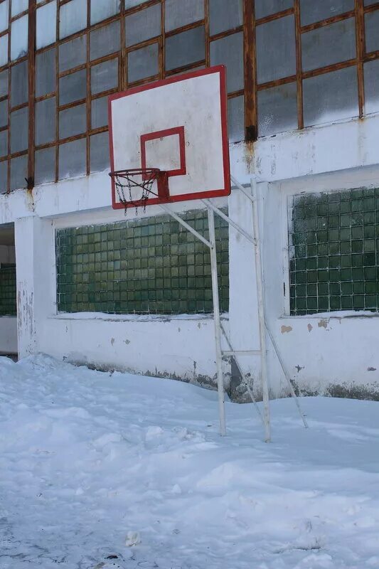 Баранчинский в контакте. Больница Баранчинский. Спорткомплекс Баранчинский. Спортивный комплекс в пос Баранчинский. Баранчинский Свердловской области.