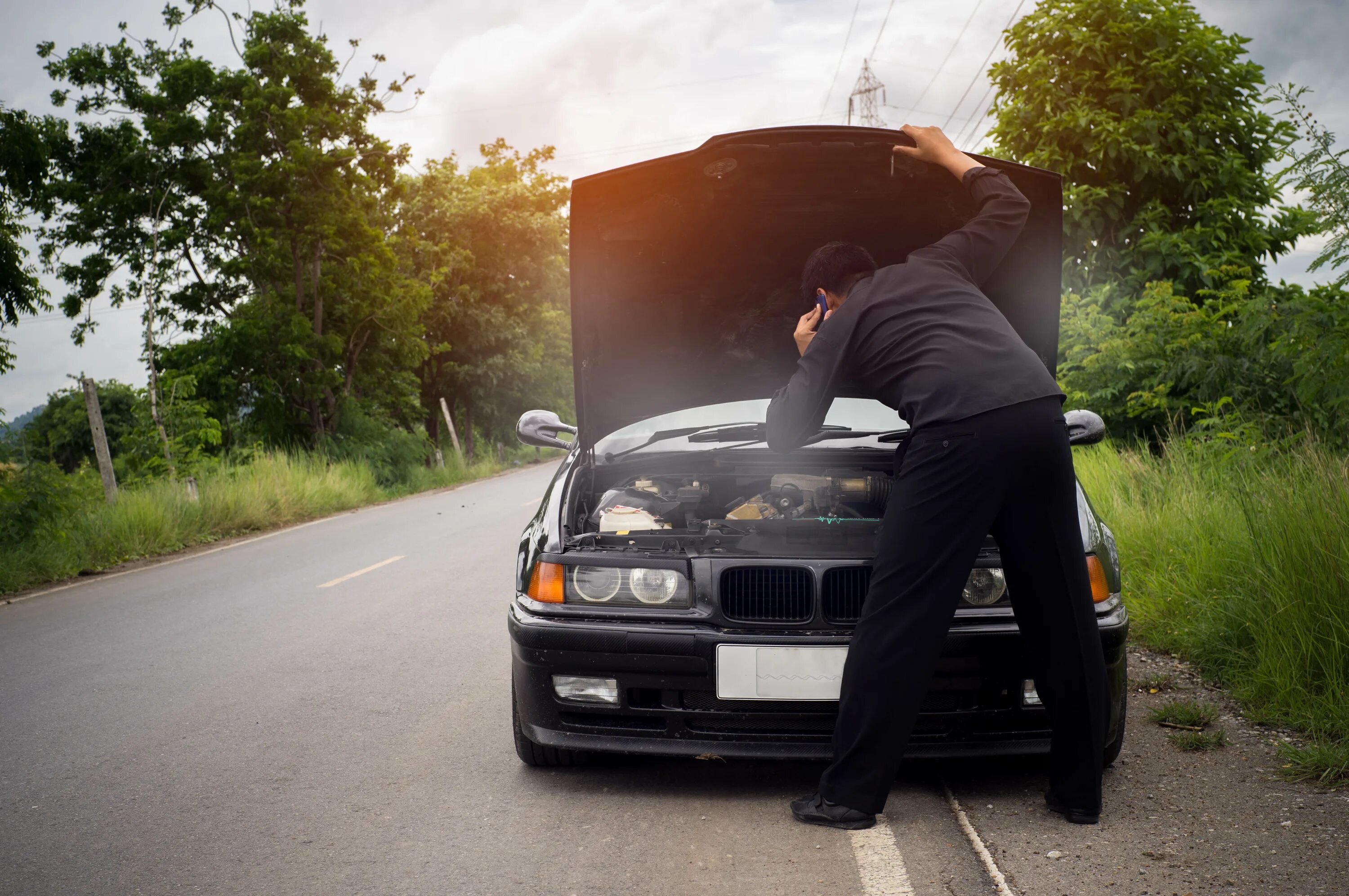 Машина исправна. Overheated cars. Партнер автомобиль. Broken down car.