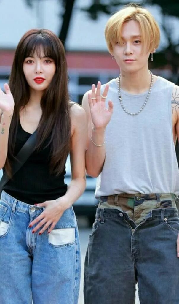 Pnation агентство артисты. Группа блэк пинк. Boyfriend k pop группа. Шайни арт. Группа blackpink розэ.