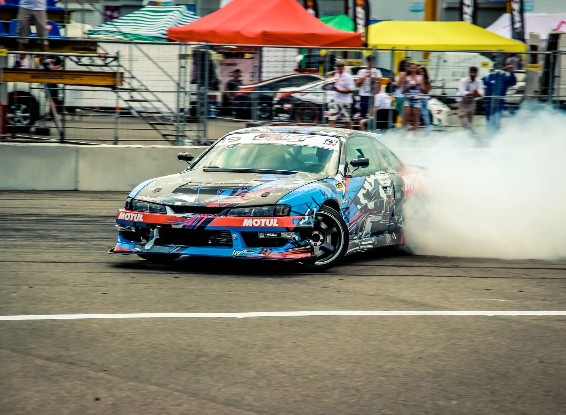 Drift ages. Nissan Silvia s15 корч. Nissan Silvia s14 дрифт.