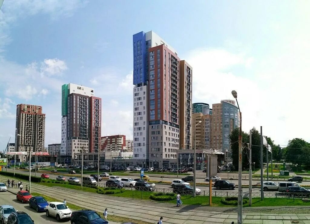 Авито пермь революции. Ул революции 22 пермь. новый центр, пермь, улица революции, 22. ул революции 24 пермь. пермский край, пермь, ул. революции, 22.