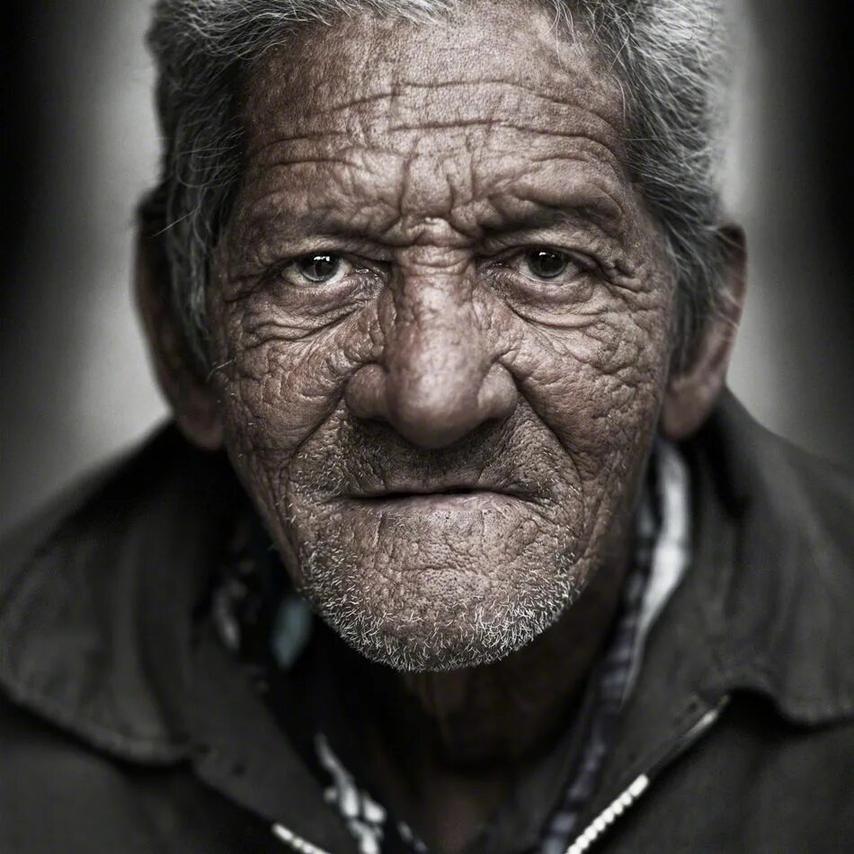 Old man face. Морщинистое лицо мужчины. Дед с морщинами. Красивые морщинистые мужчины. Морщины на лице.