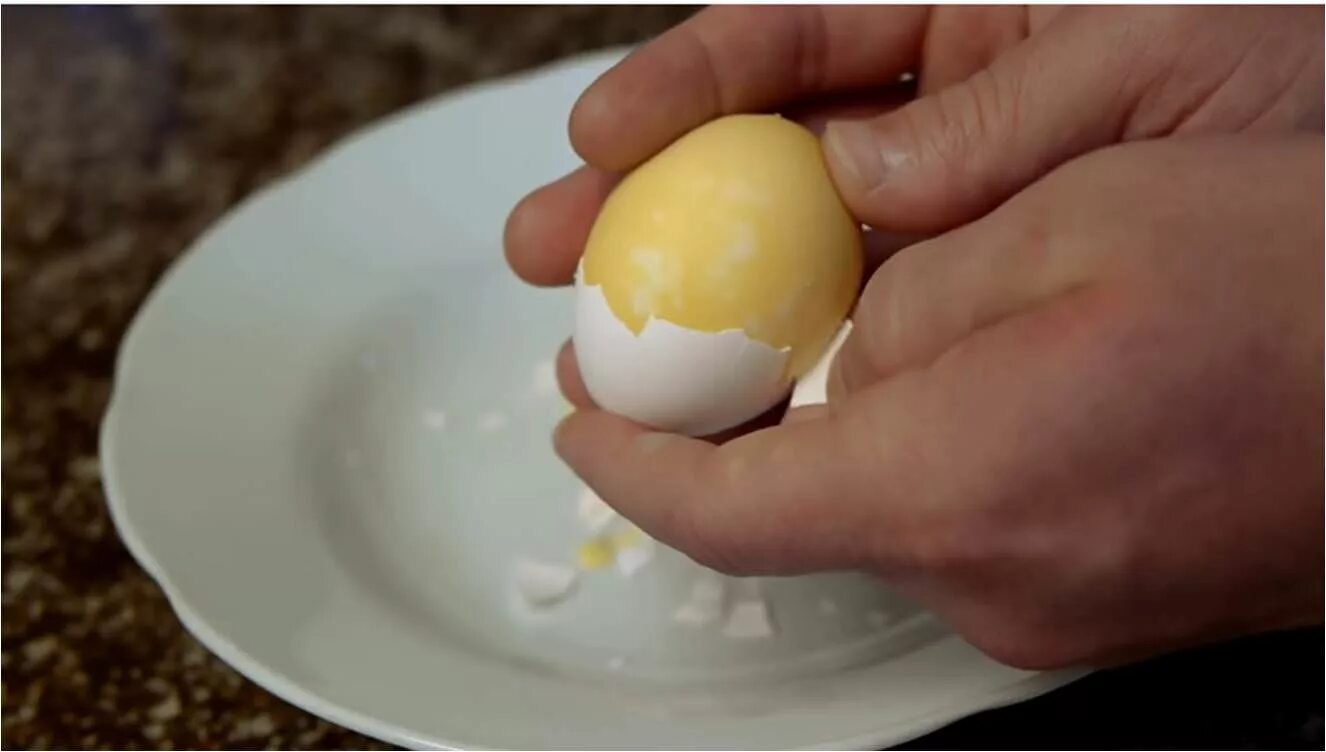 Вареные яйца. Яйцо в крутую. Отварные яйца. Взболтанное яйцо.