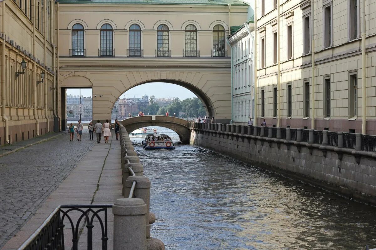 Как называется река в питере