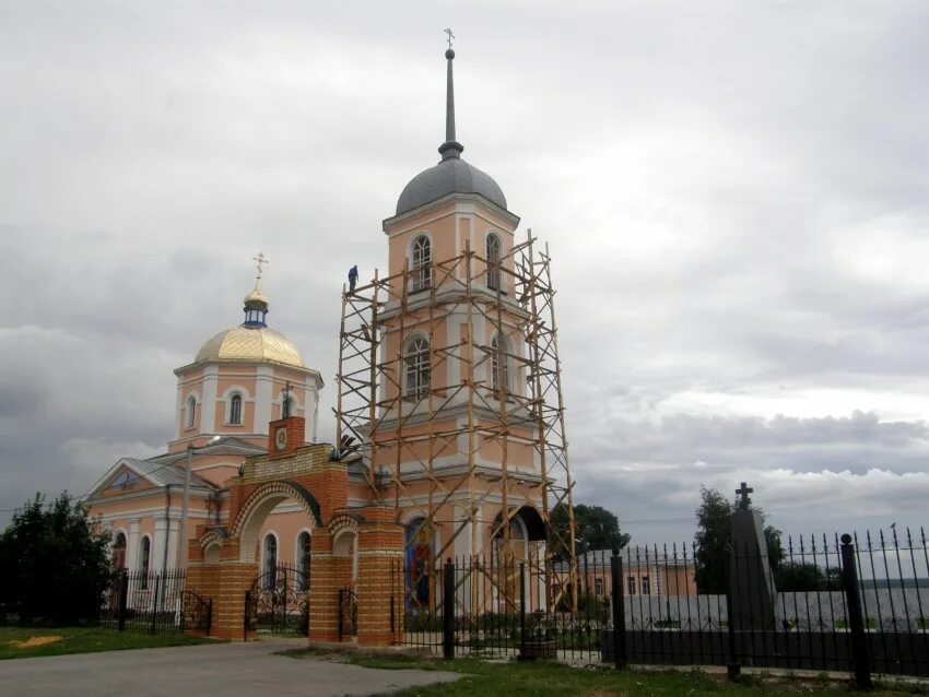 Село ленино липецк. Долина нищих омск. Новоалександровка харьковская область. Ленино липецкая область церковь. Село романово липецкая область.