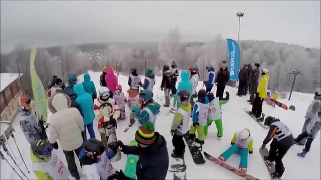 Видео изгиб. Шакша Ярославль горнолыжный. Горнолыжный комплекс изгиб Ярославль. Ярославль склон изгиб. Спортивный парк изгиб Ярославль.