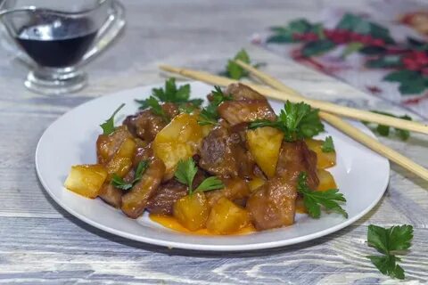 Мясо свинина ананас