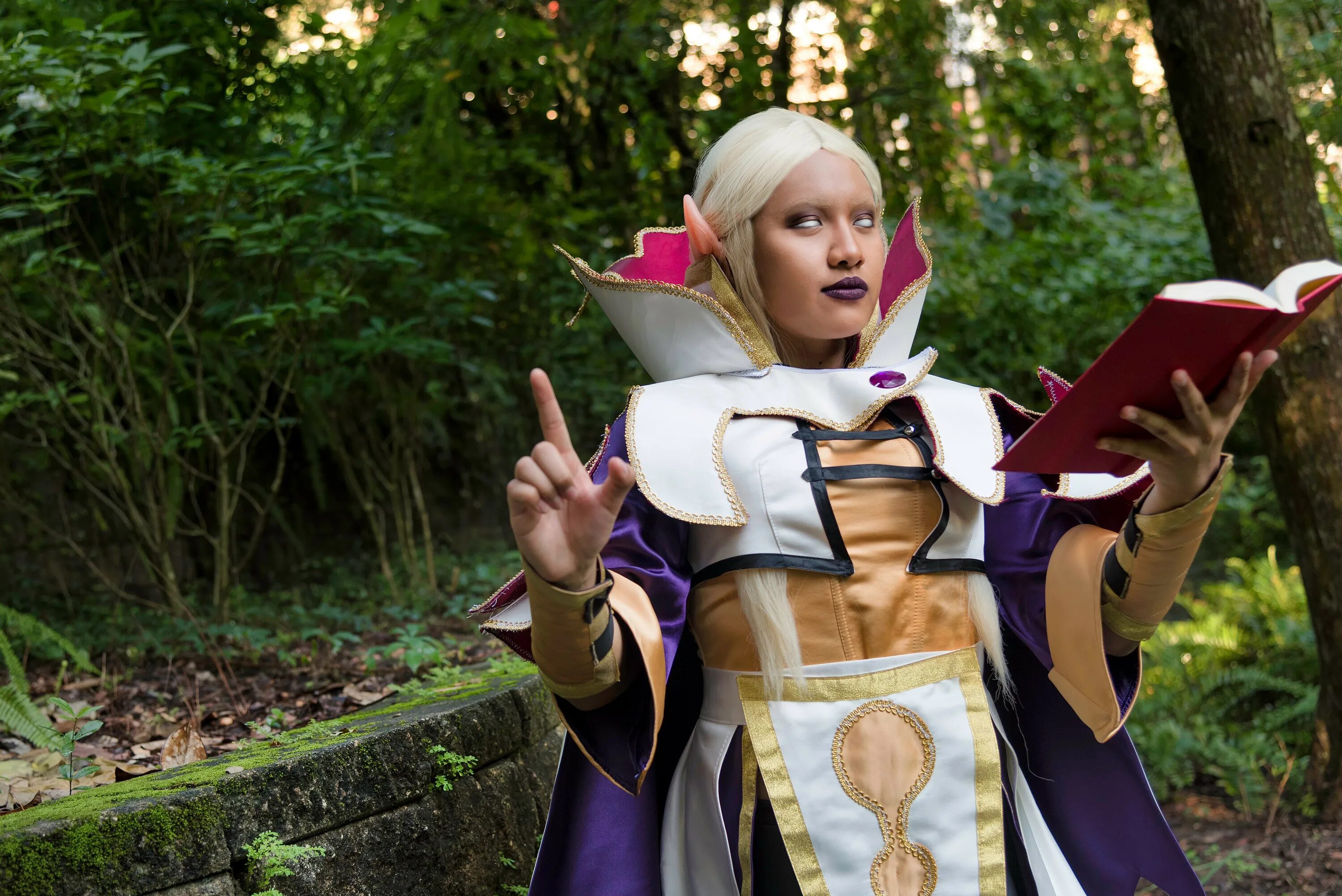 Cosplay fans. Invoker Dota 2 косплей. Дота ИНВОКЕР косплей. Косплей дота 2 ИНВОКЕР. Косплей по доте 2 ИНВОКЕР.