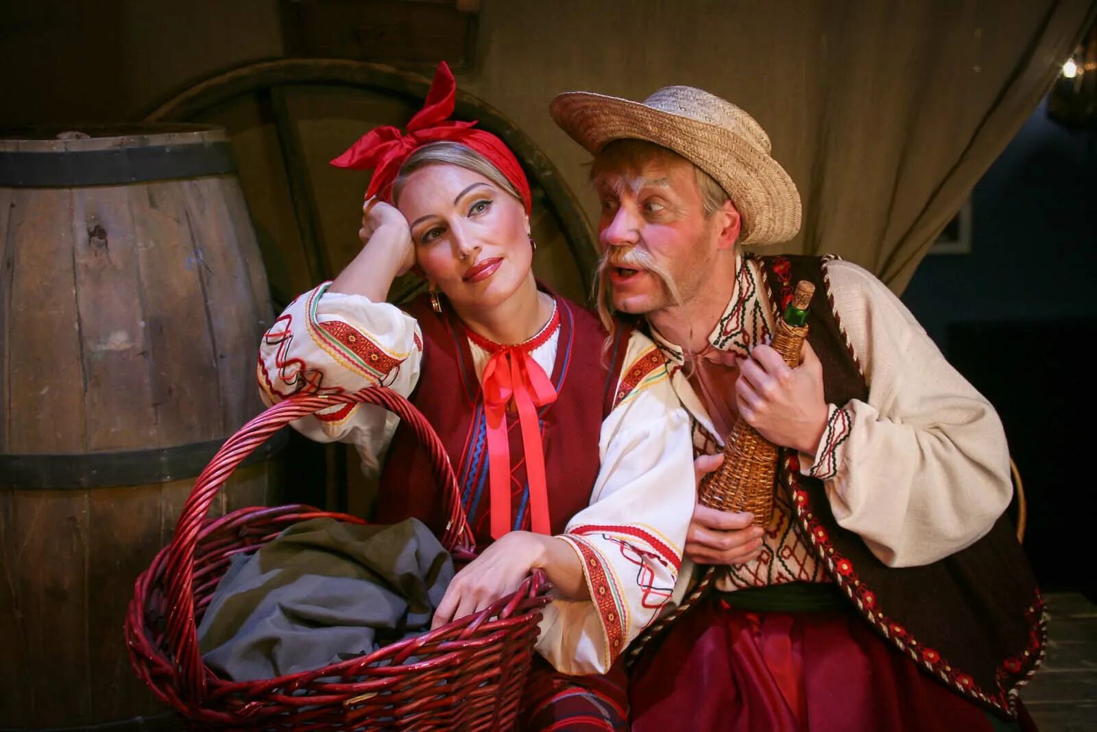 Грицько сорочинская ярмарка. Сорочинская ярмарка. Сорочинская ярмарка украина. Персонаж сорочинской ярмарки 5 букв. Параска сорочинская ярмарка.