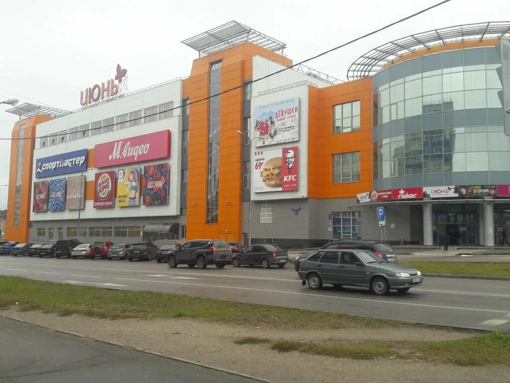 Ул годовикова 37 череповец. Годовикова, д. Череповец, ул. Череповец, ул. Череповец торговые центры.