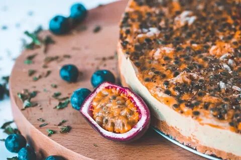 Торт пюре маракуйи