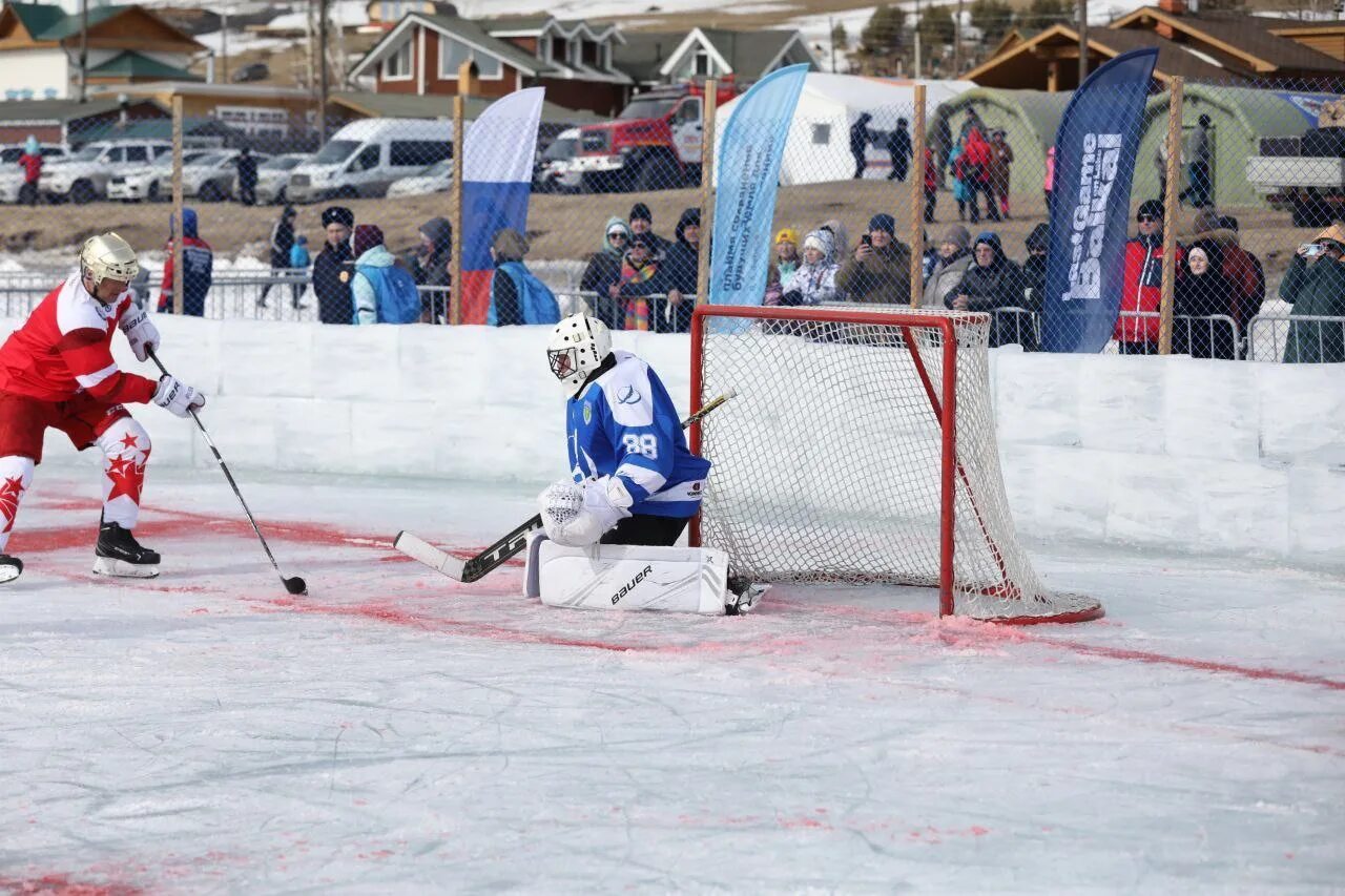 лед на хоккейной площадке. лед хоккей. хоккейный лед. хоккей фон. текстура льда.