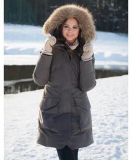 Пуховик баск женский