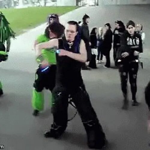 Готов танцевать
