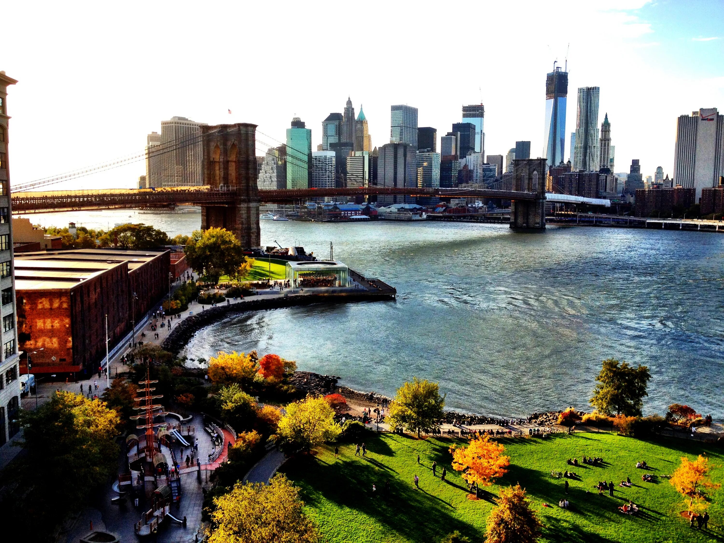 Про бруклин. Бруклин фото города. Про бруклин. Бруклинский мост человек паук. New york бруклинский мост.