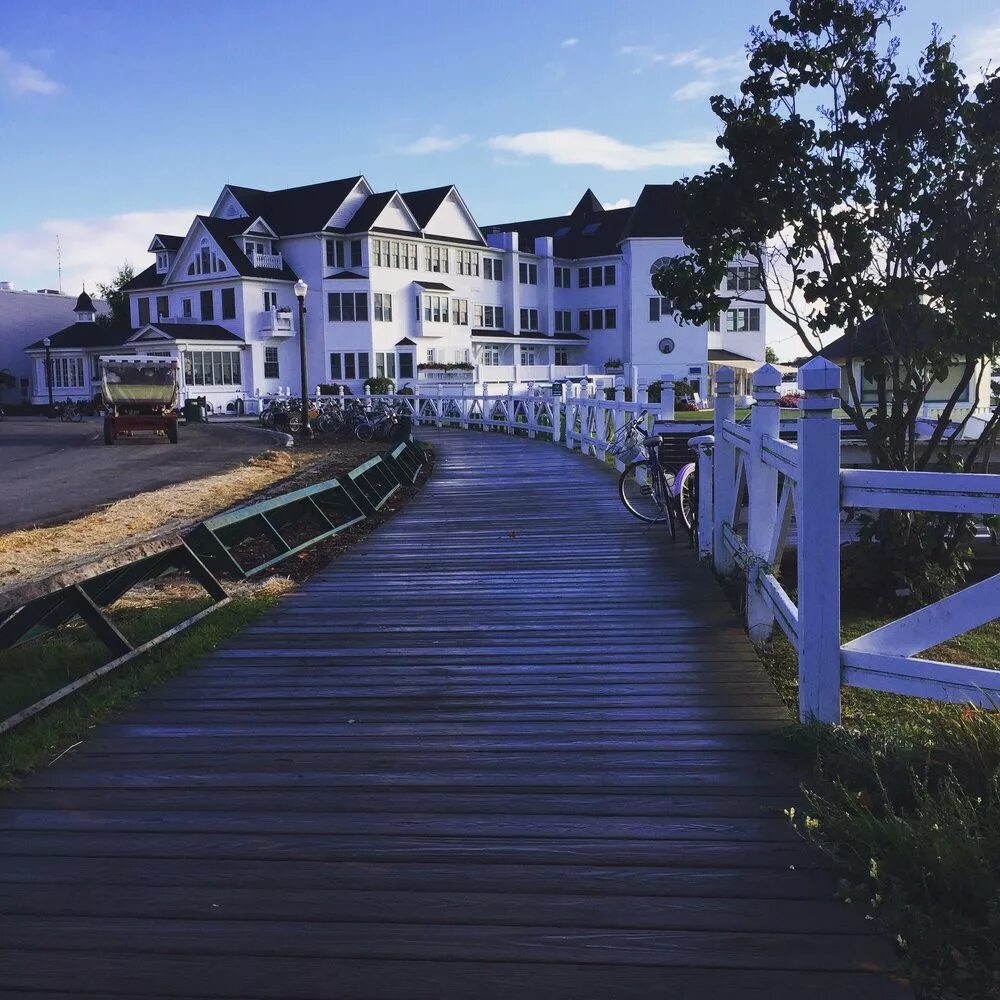 Макино-Айленд, США. Mackinac Island. Эри Макино. Макино тсушуки. Mi island