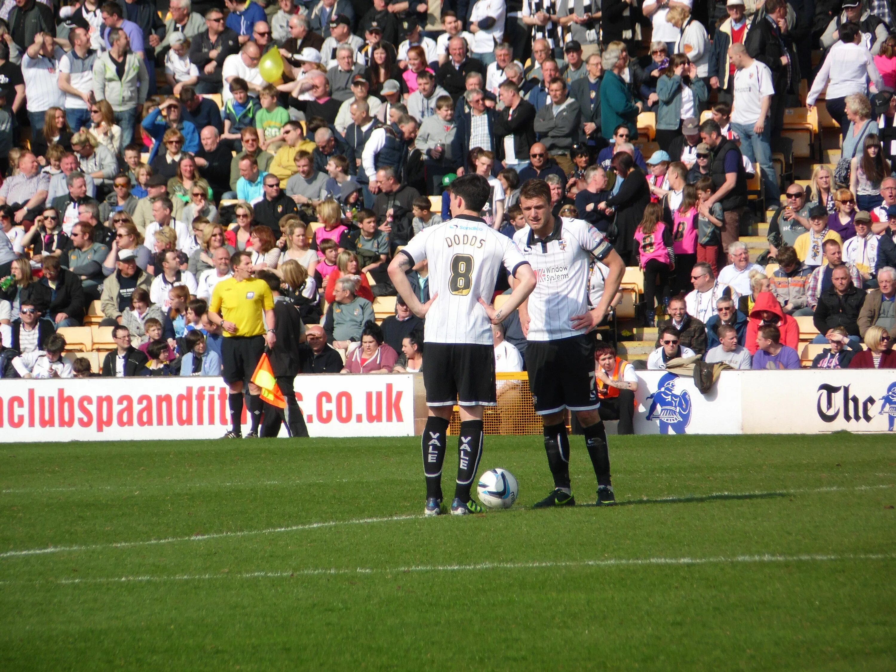 Northampton. Нортгемптон Таун. Port Vale. Northampton Town FC. Команда Port Vale.