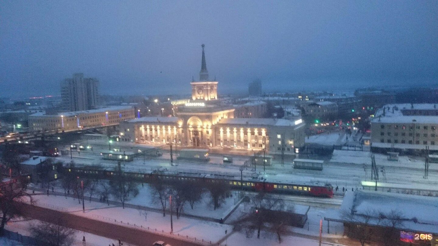 Пл екатеринбург. Волгоград Привокзальная площадь 1 Волгоград 1. Волгоград 1, Волгоград, Привокзальная площадь. Привокзальная площадь Екатеринбург. ЖД вокзал Екатеринбург Привокзальная площадь.