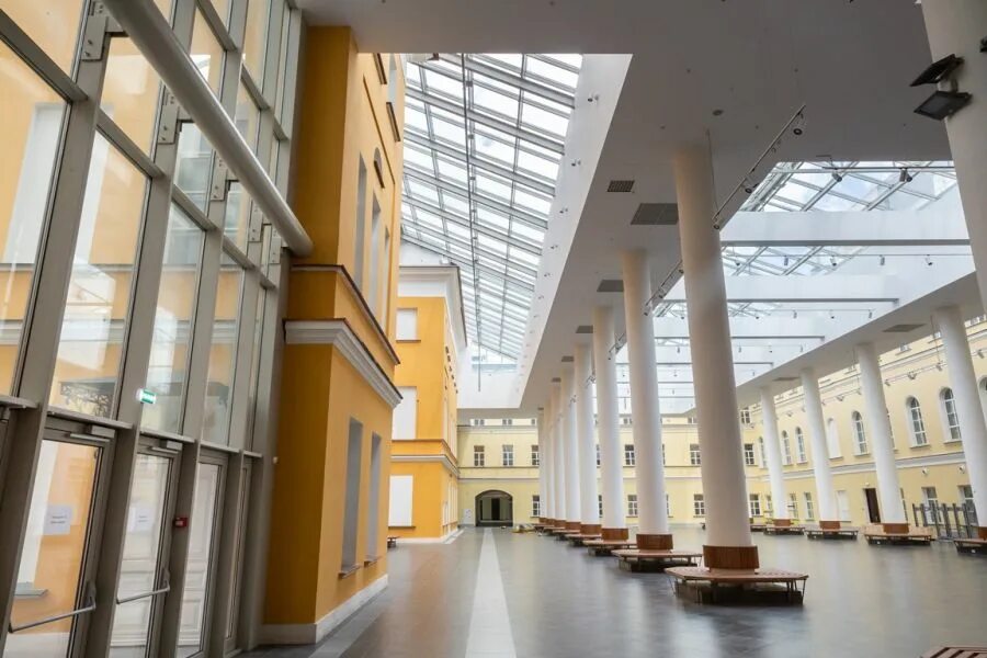 здание ниу вшэ покровский бульвар. высшая школа журналистики и массовых коммуникаций. высшая школа журфак спбгу. ниу вшэ факультеты. университет высшая школа экономики в москве.