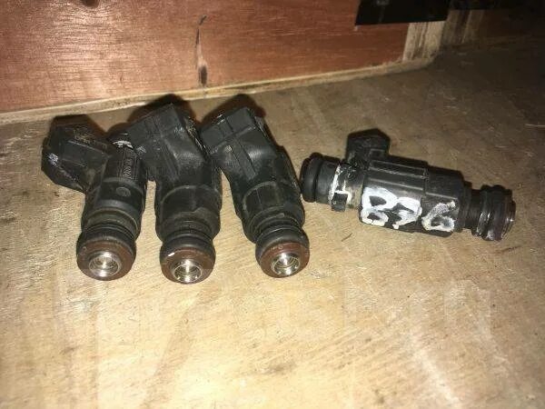 Форсунка джили мк 1,5. 8 форсунка артикул. Кольца форсунок эмгранд 7. Geely форсунки. Geely форсунки.