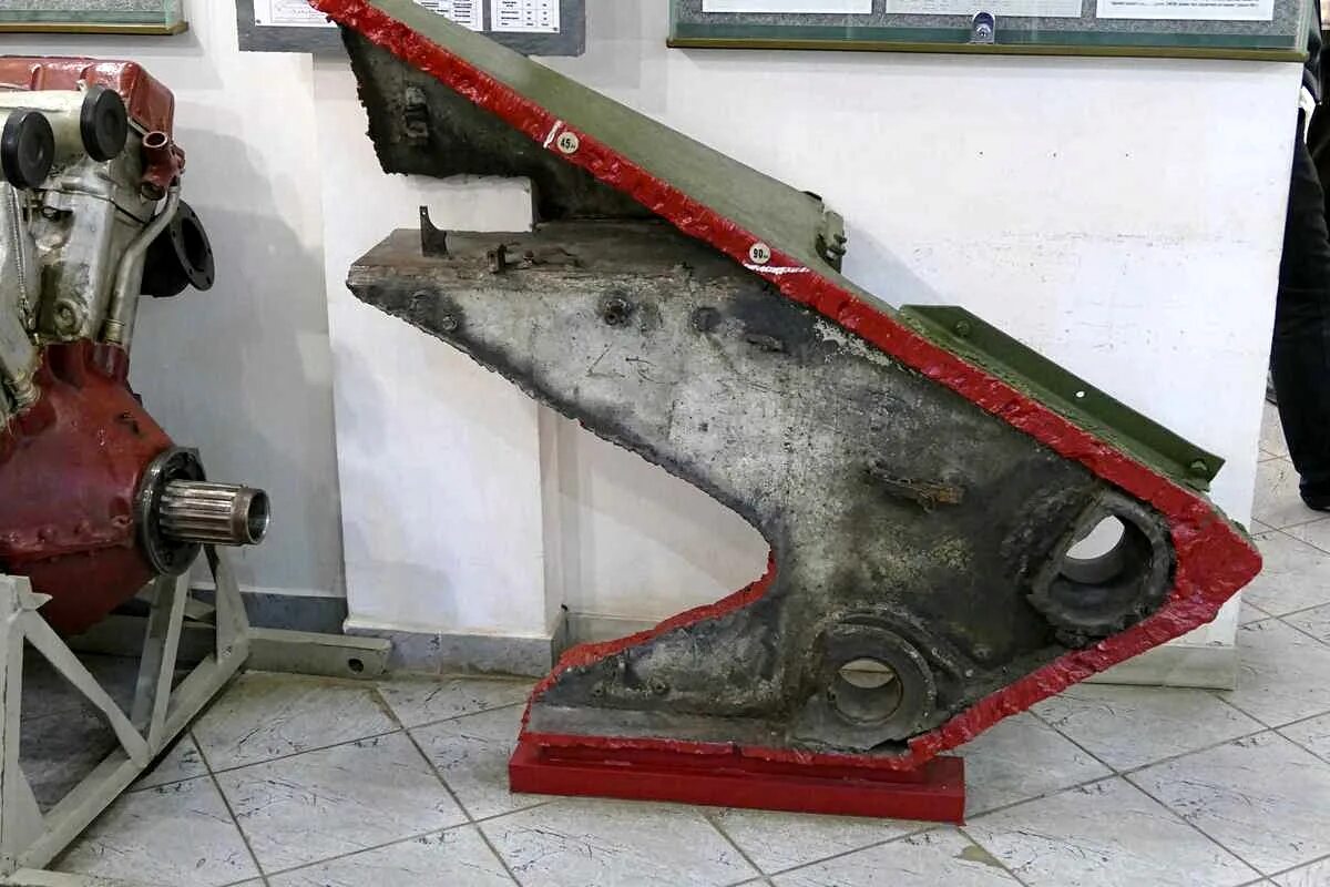 Броня т 34. Лобовая броня т-34 85. Броня т 34. Толщина брони т 34 85. Лобовая броня т-34 85.