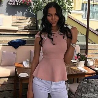 Лесбияндық азғырудың порно видеосы