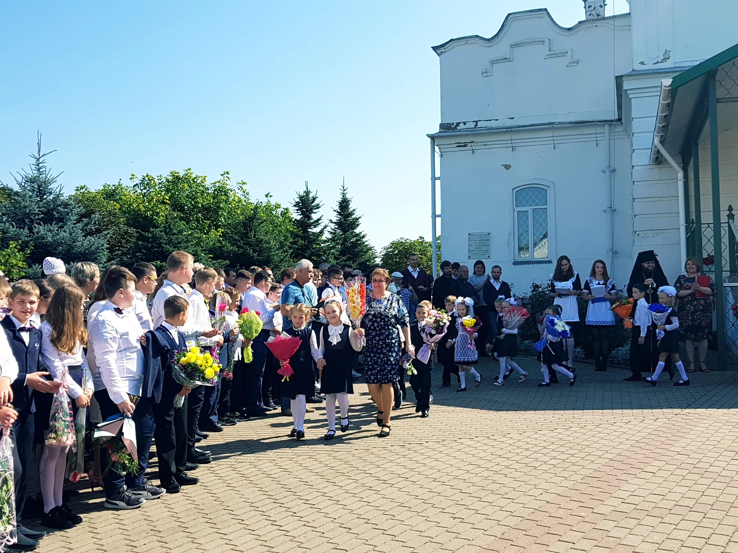 православная гимназия рославль. ковальчук святослав православная гимназия старый оскол. гимназия рославль. сайт православной гимназии города рославля. рославльская православная гимназия.