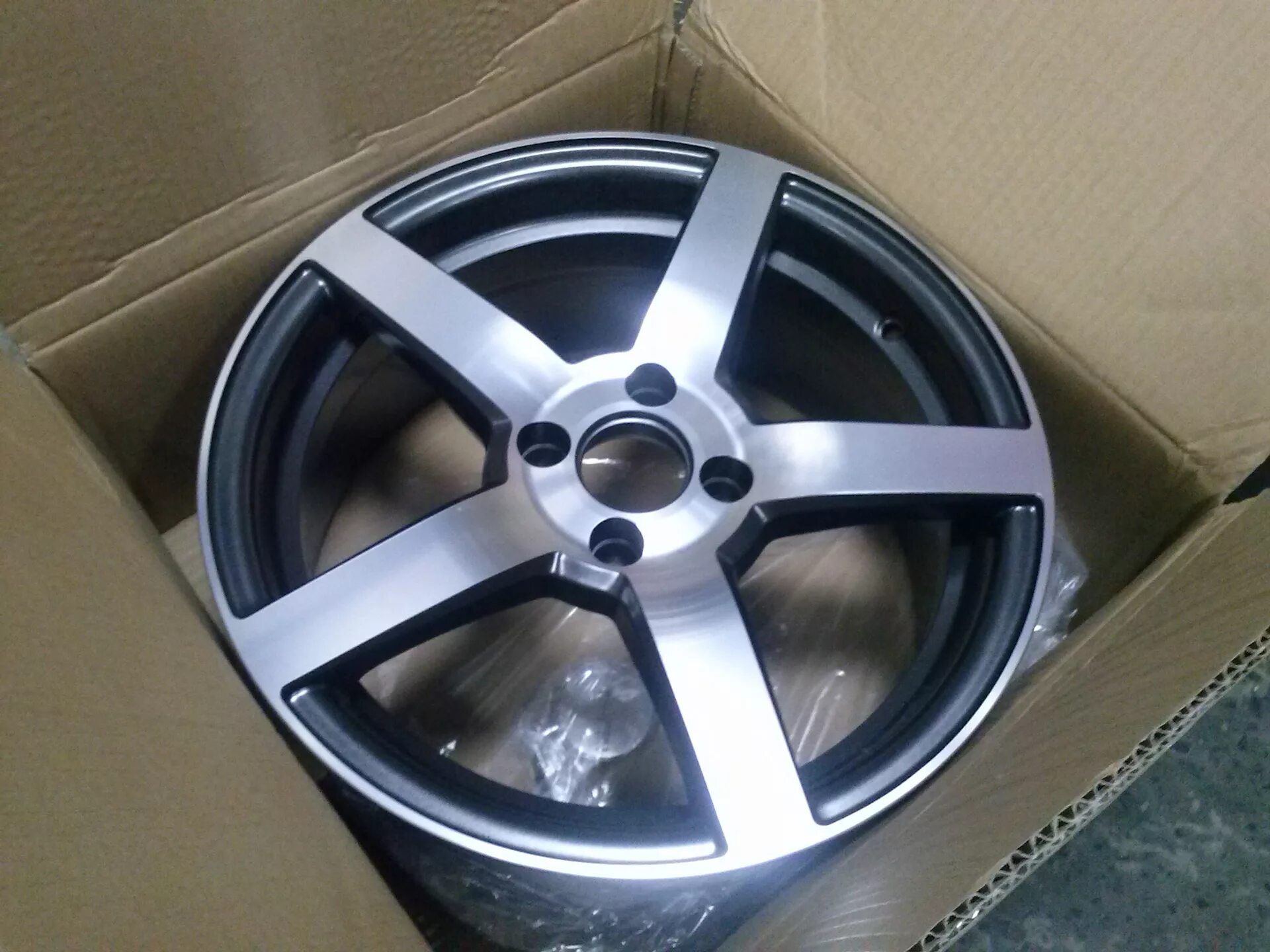 Диски ижевск литые 15. Диски Vossen cv3 r16. Диски Сакура р16 4х100. Диски Венти Нео 03. Диски r16 4x100 КИК реплика.