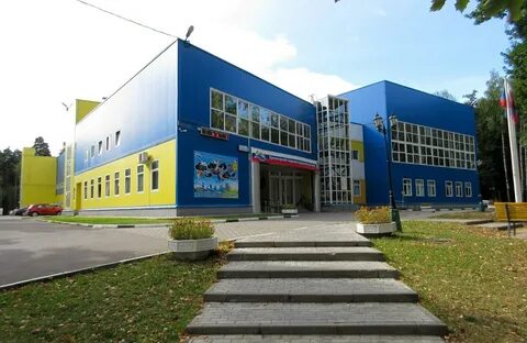 Бассейн зоркий