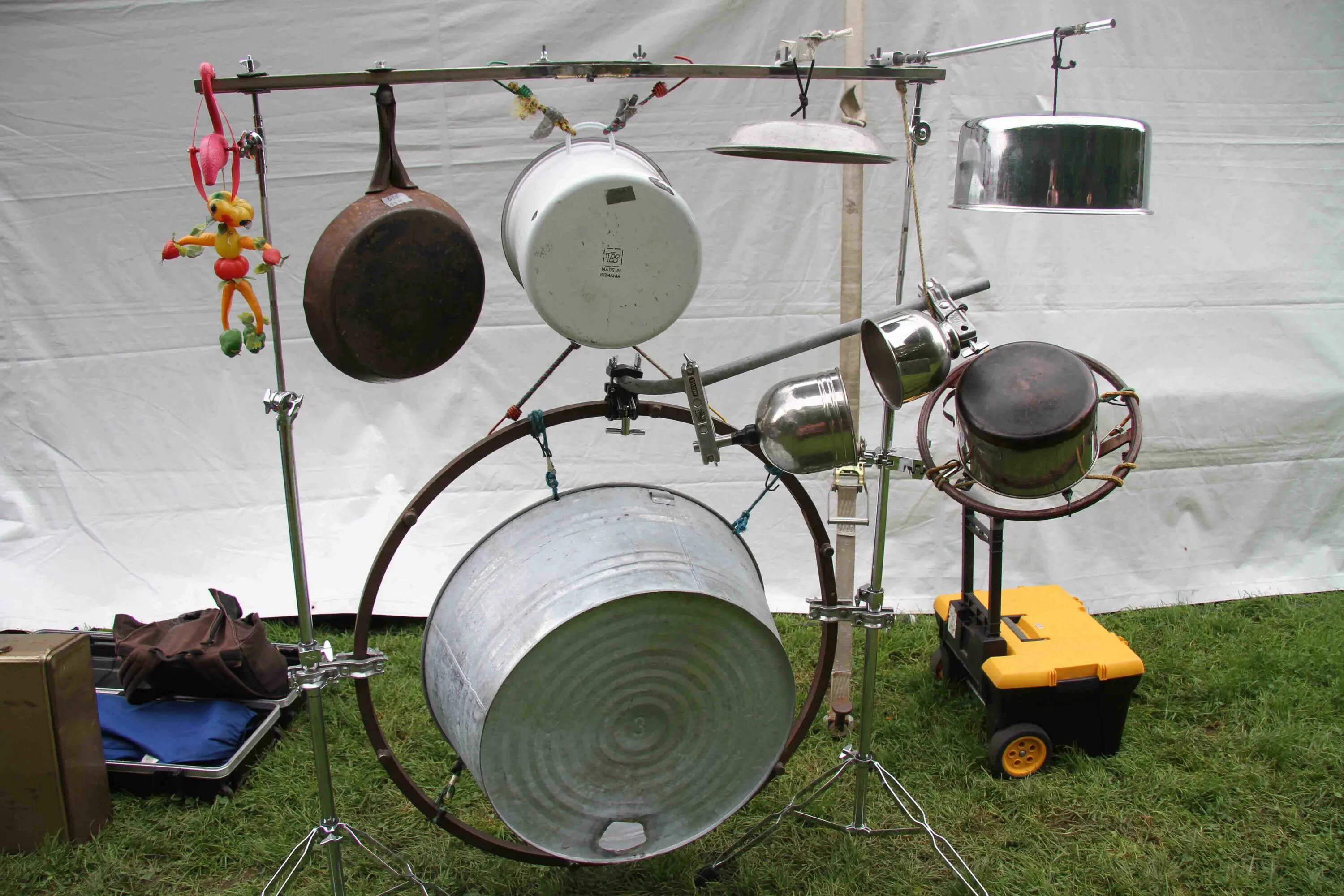 Posts from October 10, 2011 on SAllan's Corner Drums, Drum kits, 10 things