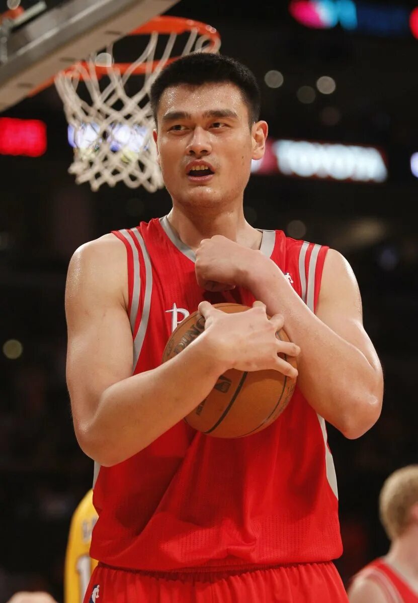 Yao ming. Яо мин. Яо минг баскетболист. Йао Йао. Юн Яо баскетболист.