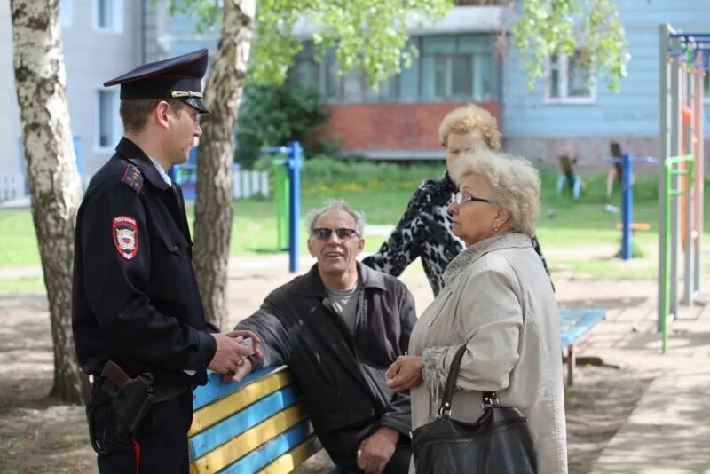 Полиция и граждане. Служба участковых. Полицейский и гражданин. Участкового уполномоченного полиции. Организация службы участковых