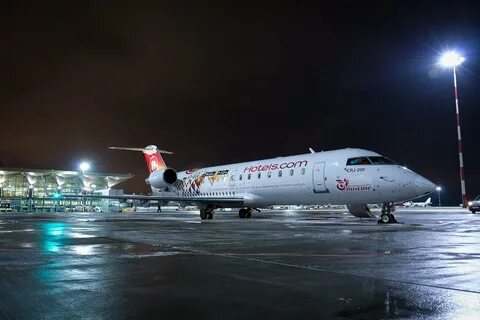 Самолет петербург грозный