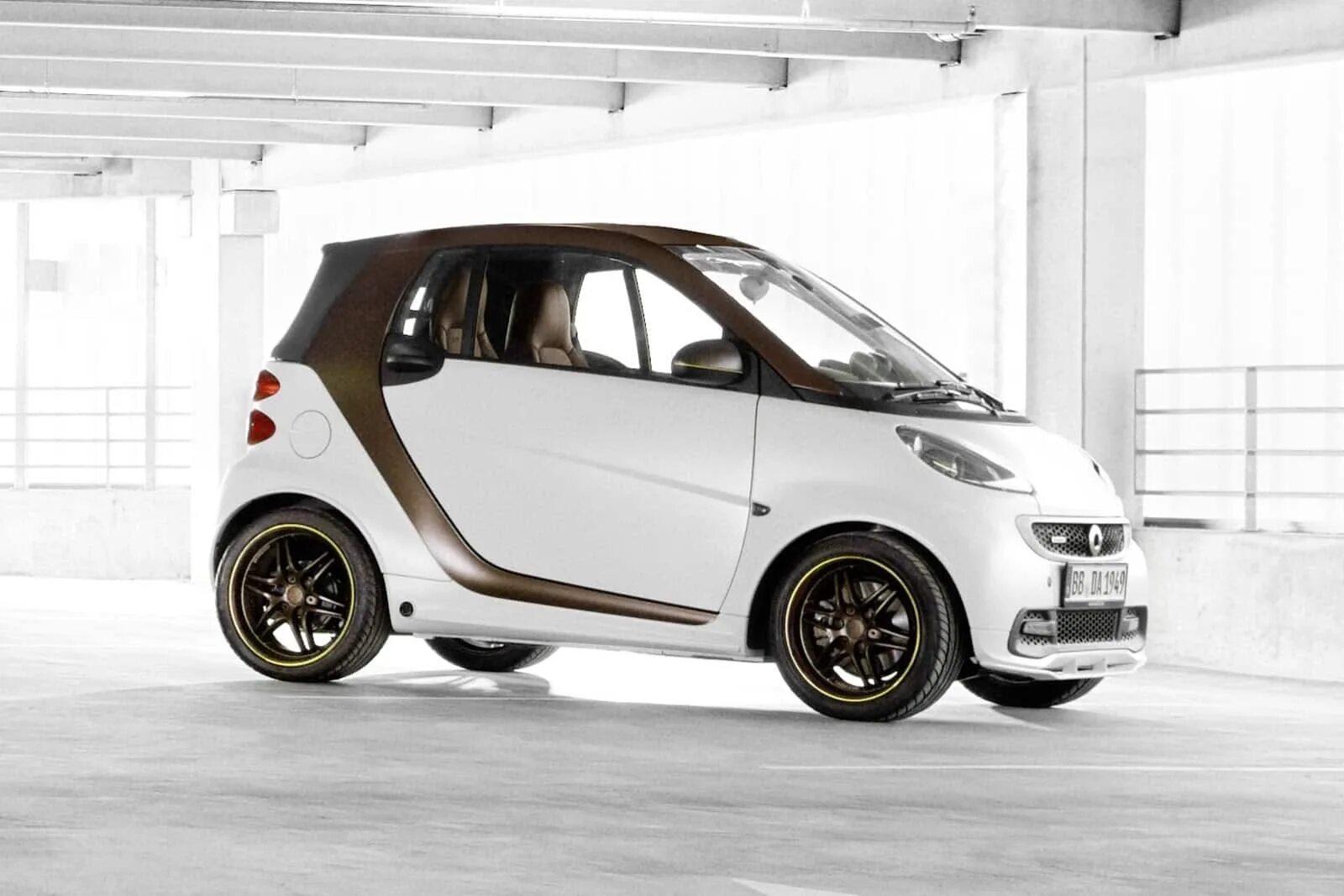 Лучшие модели смарт. Smart fortwo 2010. smart fortwo boconcept. smart 451 boconcept. смарт лимитед.