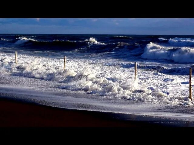 Сочи в марте адлер. Сочи в марте море. Морской прогноз погоды адлер. Погода в адлере в начале апреля. Погода в адлере сейчас.