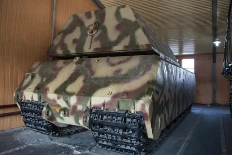 Танк маус в музее