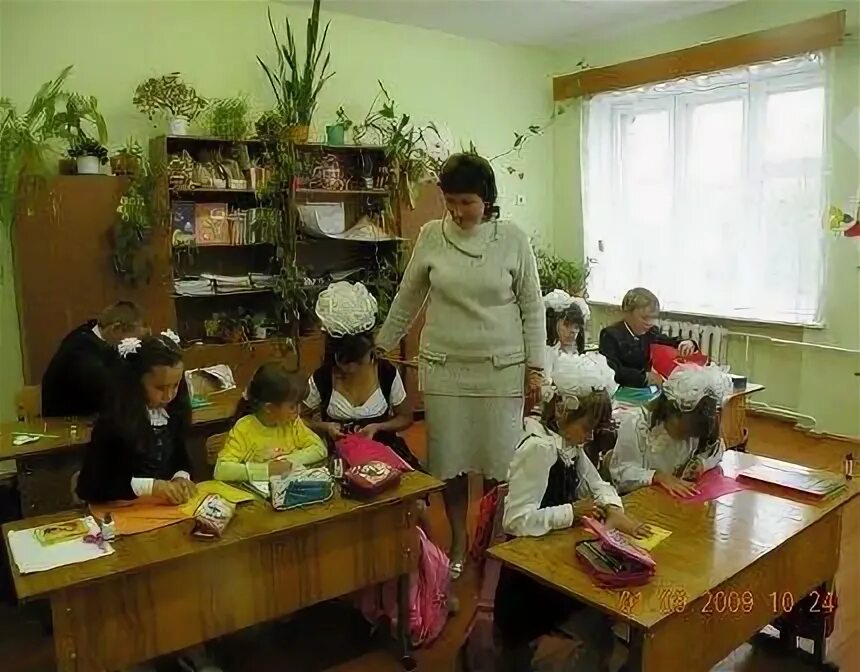 Победы 44 школа. Школа 65 тольятти. Город махачкала село шамхал термен школа 44. Проспект победы 44/1 севастополь. Сш 44 ярославль.