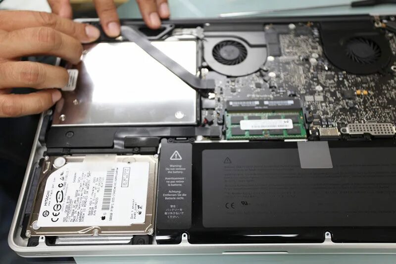 Почему жесткий диск ноутбуке. Жесткий диск для ноутбука acer. жёсткий диск для ноутбука асус. жёсткий диск ссд для ноутбука. жесткий диск на нетбук асус.